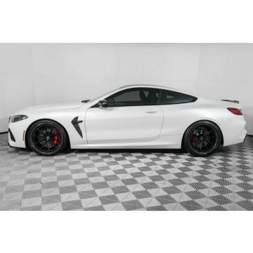 BMW M8  Coupe/Sportowy 2024,  4.4 benzyna, automat - Na sprzedaż za 504 300 zł - Katowice - zdjęcie 4