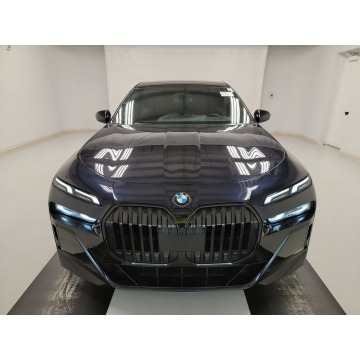 BMW Seria 7  Sedan/Limuzyna 2023,  3.0 benzyna, automat - Na sprzedaż za 416 970 zł - Katowice - zdjęcie 2