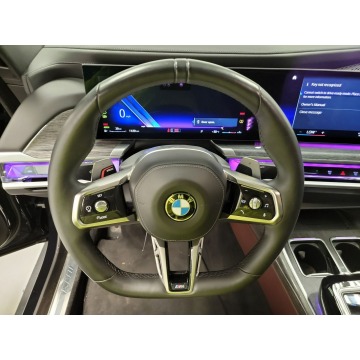 BMW Seria 7  Sedan/Limuzyna 2023,  3.0 benzyna, automat - Na sprzedaż za 416 970 zł - Katowice - zdjęcie 7