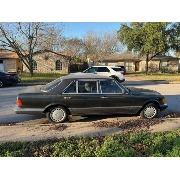 Mercedes - Benz S-klasa  Sedan/Limuzyna 1990,  5.6 benzyna, automat - Na sprzedaż za 39 360 zł - Katowice - zdjęcie 3
