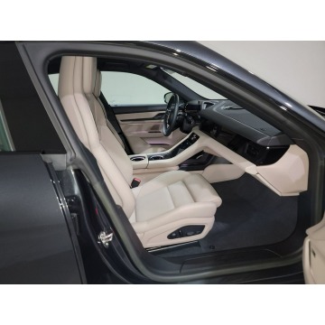 Porsche Taycan  Sedan/Limuzyna 2023 elektryczny, automat - Na sprzedaż za 258 300 zł - Katowice - zdjęcie 4