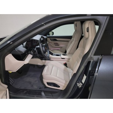 Porsche Taycan  Sedan/Limuzyna 2023 elektryczny, automat - Na sprzedaż za 258 300 zł - Katowice - zdjęcie 9