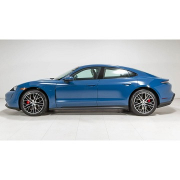 Porsche Taycan  Sedan/Limuzyna 2023 elektryczny, automat - Na sprzedaż za 351 780 zł - Katowice - zdjęcie 2