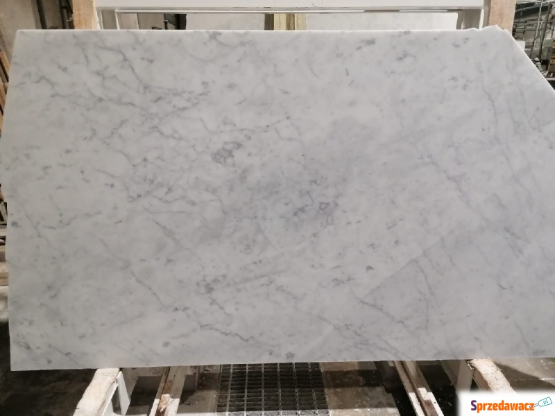 Płytki marmurowe Carrara Bianco 61x30,5x1 poler - Płytki podłogowe - Przemyśl