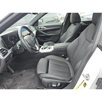 BMW Seria 4  Coupe/Sportowy 2024,  2.0 benzyna, automat - Na sprzedaż za 148 830 zł - Katowice - zdjęcie 9