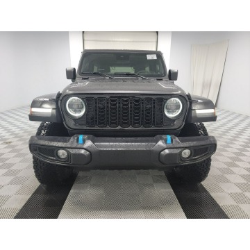 Jeep Wrangler  SUV 2024,  2.0 benzyna, automat - Na sprzedaż za 173 430 zł - Katowice - zdjęcie 2