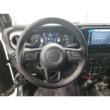 Jeep Wrangler  SUV 2024,  2.0 benzyna, automat - Na sprzedaż za 173 430 zł - Katowice - zdjęcie 7