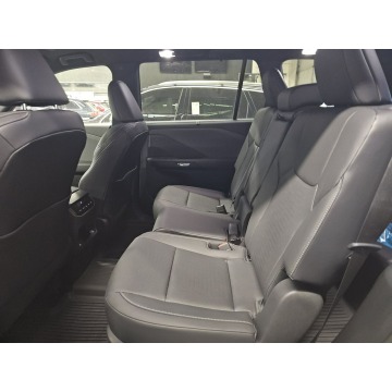 Lexus   SUV 2023,  2.4 hybryda, automat - Na sprzedaż za 210 330 zł - Katowice - zdjęcie 10