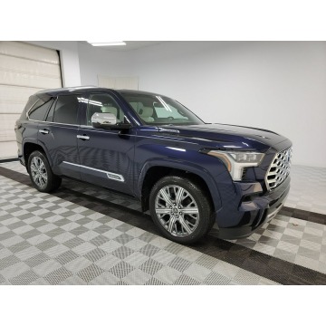 Toyota Sequoia  SUV 2024,  3.4 hybryda, automat - Na sprzedaż za 293 970 zł - Katowice - zdjęcie 3