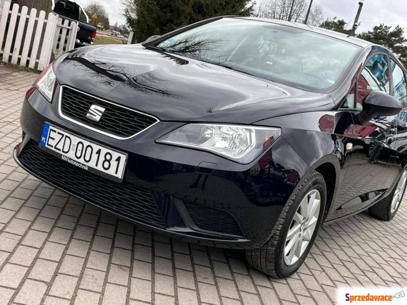 Seat Ibiza  Hatchback 2015,  1.2 benzyna - Na sprzedaż za 27 900 zł - Zduńska Wola