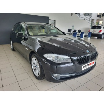 BMW M5 2013,  2.0 diesel, automat - Na sprzedaż za 54 900 zł - Kraków - zdjęcie 3