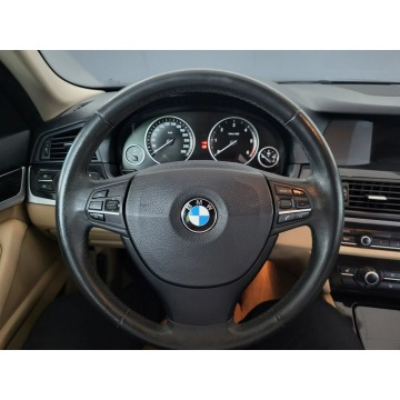 BMW M5 2013,  2.0 diesel, automat - Na sprzedaż za 54 900 zł - Kraków - zdjęcie 9