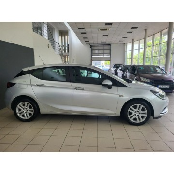 Opel Astra  Liftback 2016,  1.6 diesel - Na sprzedaż za 43 900 zł - Kraków - zdjęcie 5