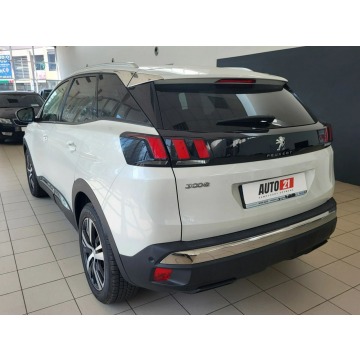 Peugeot 3008  SUV 2018,  1.2 benzyna - Na sprzedaż za 86 900 zł - Kraków - zdjęcie 8