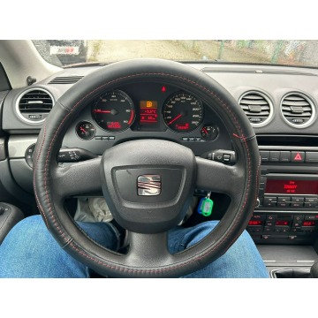 Seat Exeo 2009,  2.0 diesel - Na sprzedaż za 17 500 zł - Kraków - zdjęcie 10