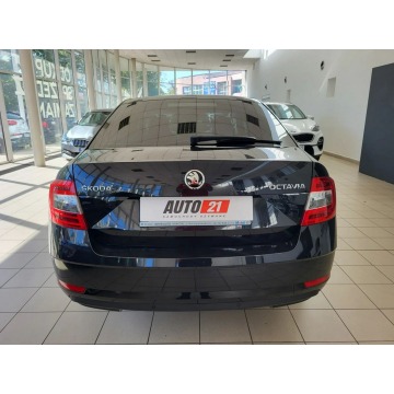 Skoda Octavia  Sedan/Limuzyna 2017,  1.4 benzyna, automat - Na sprzedaż za 68 500 zł - Kraków - zdjęcie 7