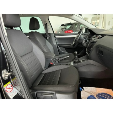 Skoda Octavia 2019,  1.5 benzyna - Na sprzedaż za 68 900 zł - Kraków - zdjęcie 11