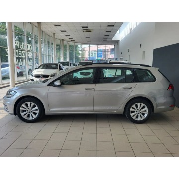 Volkswagen Golf 2018,  1.6 diesel - Na sprzedaż za 56 900 zł - Kraków - zdjęcie 4