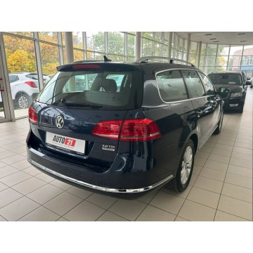 Volkswagen Passat 2014,  2.0 diesel, automat - Na sprzedaż za 41 900 zł - Kraków - zdjęcie 5