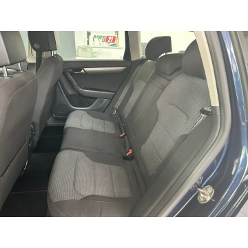 Volkswagen Passat 2014,  2.0 diesel, automat - Na sprzedaż za 41 900 zł - Kraków - zdjęcie 12