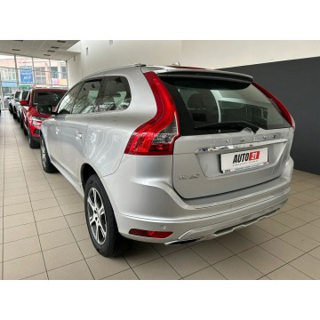 Volvo   SUV 2014,  2.0 diesel - Na sprzedaż za 67 900 zł - Kraków - zdjęcie 7