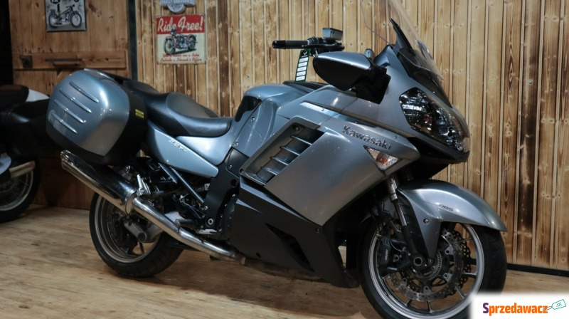 ## Piękny Motocykl KAWASAKI GTR1400  , zadbany... - Pozostałe motocykle - Stare Miasto