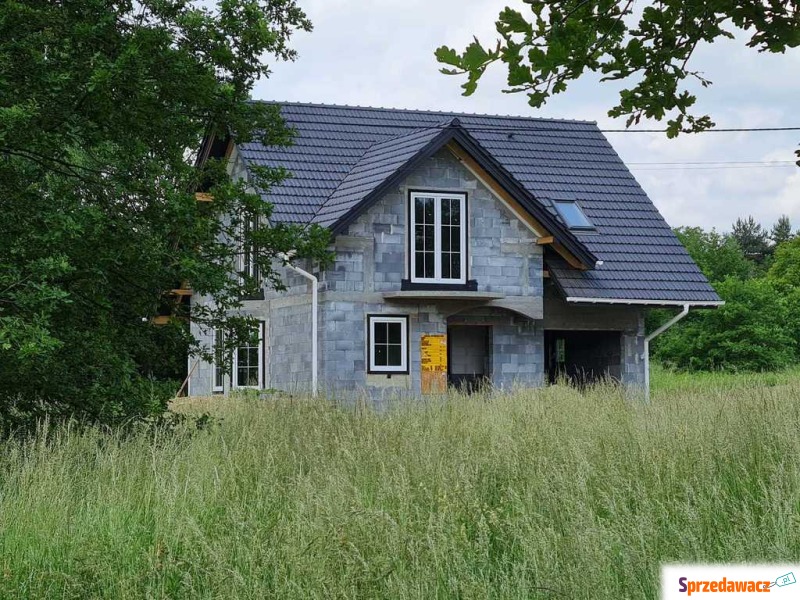 Sprzedam dom Wołowice - ,  pow.  198 m2,  działka:   600 m2