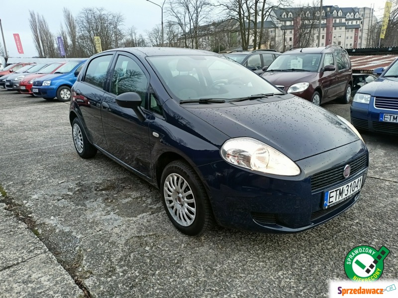 Fiat Grande Punto  Hatchback 2012,  1.3 benzyna - Na sprzedaż za 19 500 zł - Tomaszów Mazowiecki