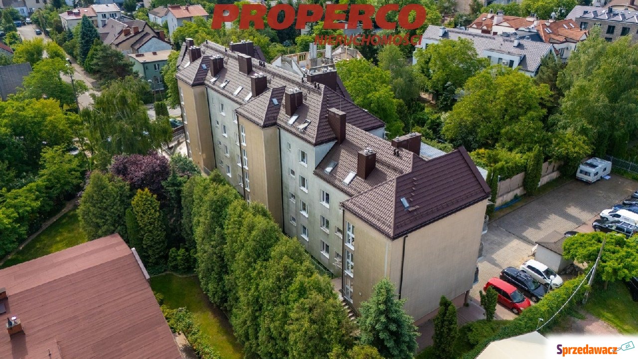 27 mieszkań i lokal, Włochy, ul....