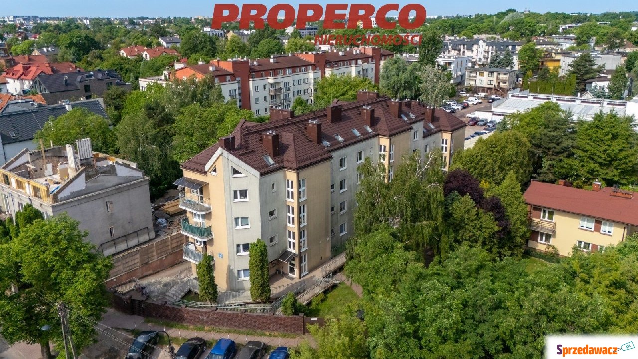 27 mieszkań i lokal, Włochy, ul....