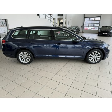 Volkswagen Passat 2016,  1.6 diesel, automat - Na sprzedaż za 54 000 zł - Kraków - zdjęcie 5