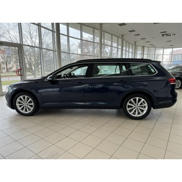 Volkswagen Passat 2016,  1.6 diesel, automat - Na sprzedaż za 54 000 zł - Kraków - zdjęcie 9