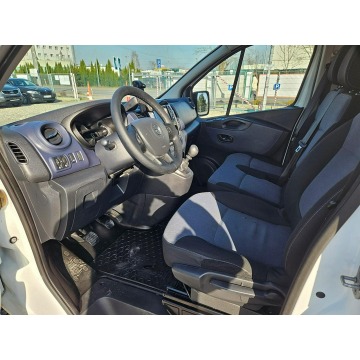 Opel Vivaro 2018,  1.6 diesel - Na sprzedaż za 36 777 zł - Kutno - zdjęcie 5