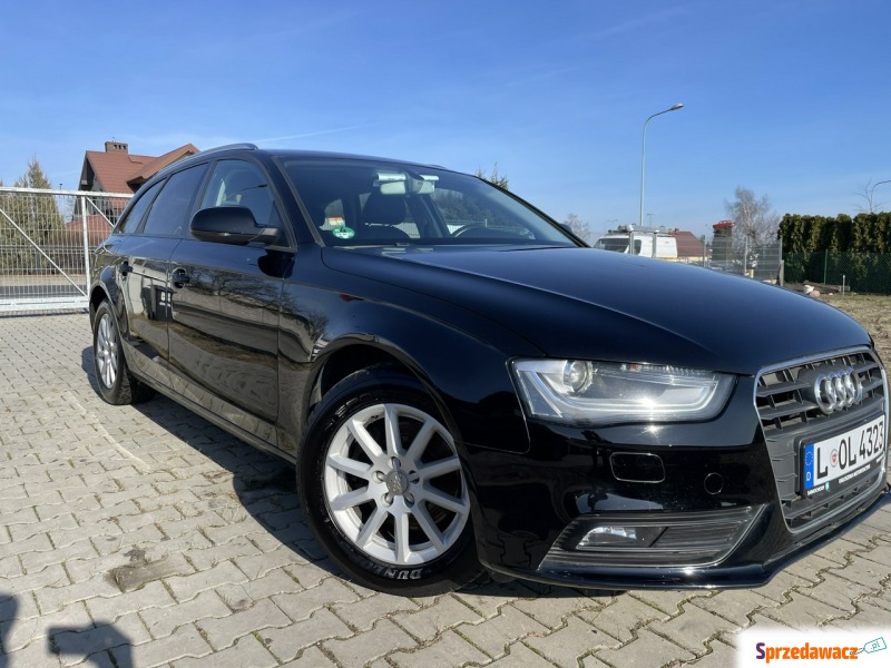 Audi A4 2012,  2.0 diesel - Na sprzedaż za 42 900 zł - Gniezno