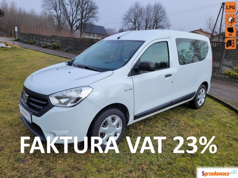 Dacia Dokker  Minivan/Van 2016,  1.6 benzyna+LPG - Na sprzedaż za 30 700 zł - Ćmińsk