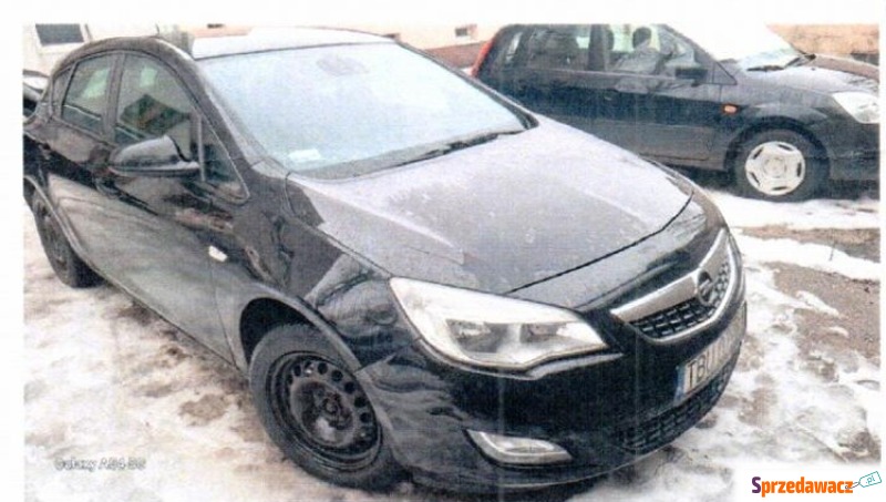 Opel Astra  Hatchback 2010,  1.7 diesel - Na sprzedaż za 8 600,00 zł - Smogorzów