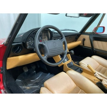 Alfa Romeo Spider  Kabriolet 1992,  2.0 benzyna, automat - Na sprzedaż za 57 195 zł - Katowice - zdjęcie 9