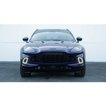 Aston Martin DBX  SUV 2022,  4.0 benzyna, automat - Na sprzedaż za 760 140 zł - Katowice - zdjęcie 2