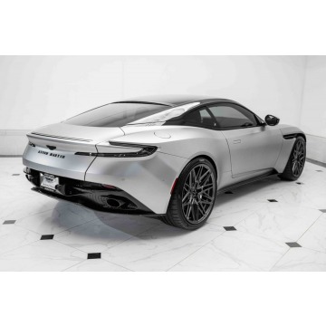 Aston Martin V12 Vantage  Coupe/Sportowy 2023,  4.0 benzyna, automat - Na sprzedaż za 616 230 zł - Katowice - zdjęcie 6