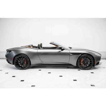 Aston Martin V12 Vantage  Kabriolet 2023,  4.0 benzyna, automat - Na sprzedaż za 565 800 zł - Katowice - zdjęcie 7