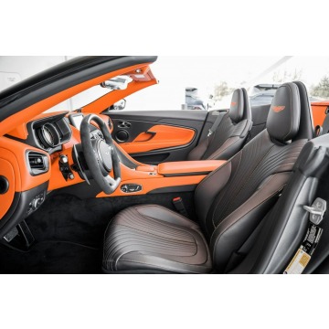 Aston Martin V12 Vantage  Kabriolet 2023,  4.0 benzyna, automat - Na sprzedaż za 565 800 zł - Katowice - zdjęcie 12