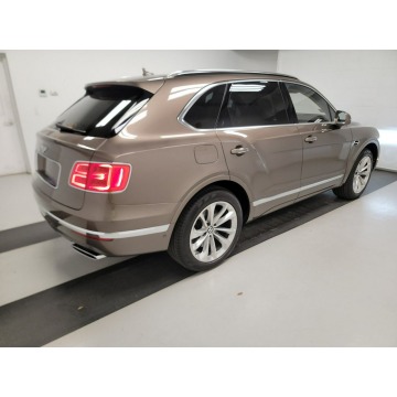 Bentley Bentayga  SUV 2017,  6.0 benzyna, automat - Na sprzedaż za 264 450 zł - Katowice - zdjęcie 6