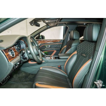Bentley Bentayga  SUV 2021,  6.0 benzyna, automat - Na sprzedaż za 678 960 zł - Katowice - zdjęcie 11
