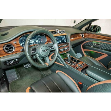 Bentley Bentayga  SUV 2021,  6.0 benzyna, automat - Na sprzedaż za 678 960 zł - Katowice - zdjęcie 9