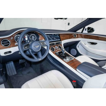 Bentley Continental GT  Kabriolet 2023,  6.0 benzyna, automat - Na sprzedaż za 950 790 zł - Katowice - zdjęcie 10