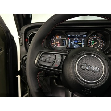 Jeep Wrangler  SUV 2024,  3.6 benzyna, automat - Na sprzedaż za 173 430 zł - Katowice - zdjęcie 9