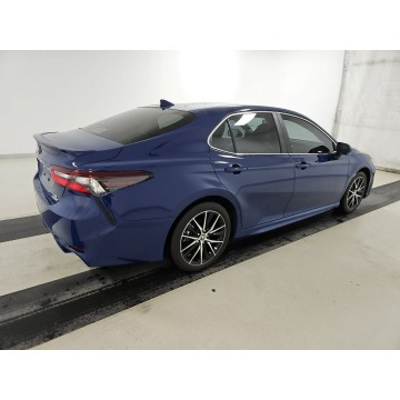 Toyota Camry  Sedan/Limuzyna 2024,  2.5 benzyna, automat - Na sprzedaż za 108 240 zł - Katowice - zdjęcie 6