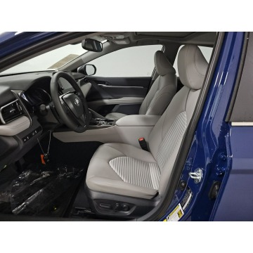 Toyota Camry  Sedan/Limuzyna 2024,  2.5 benzyna, automat - Na sprzedaż za 108 240 zł - Katowice - zdjęcie 8