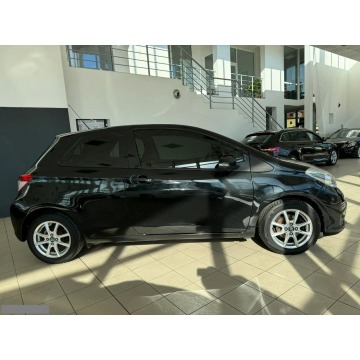 Toyota Yaris  Liftback 2011,  1.3 benzyna+LPG - Na sprzedaż za 31 000 zł - Kraków - zdjęcie 5