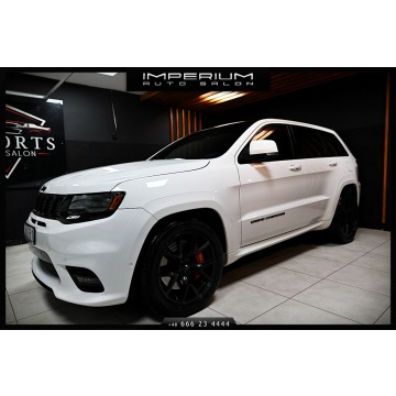 Jeep Grand Cherokee  SUV 2017,  6.4 benzyna, automat - Na sprzedaż za 189 900 zł - Banino - zdjęcie 6
